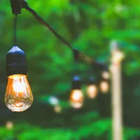 hanging lights on pole